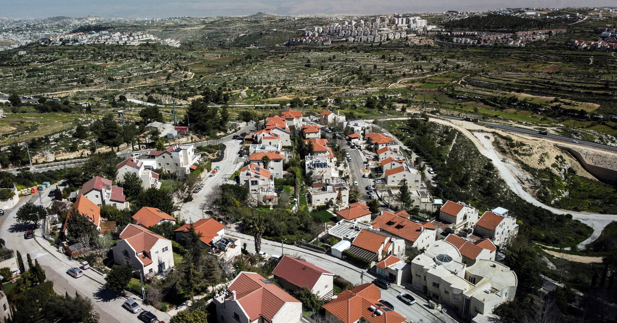 Netherlands plans to ban imports from Israel's Jewish settlements